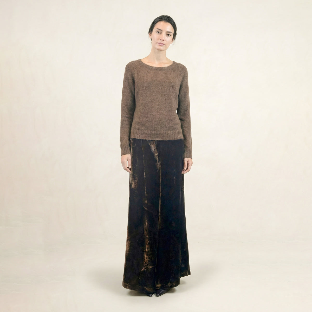 Cara Brown Round Neck Sweater