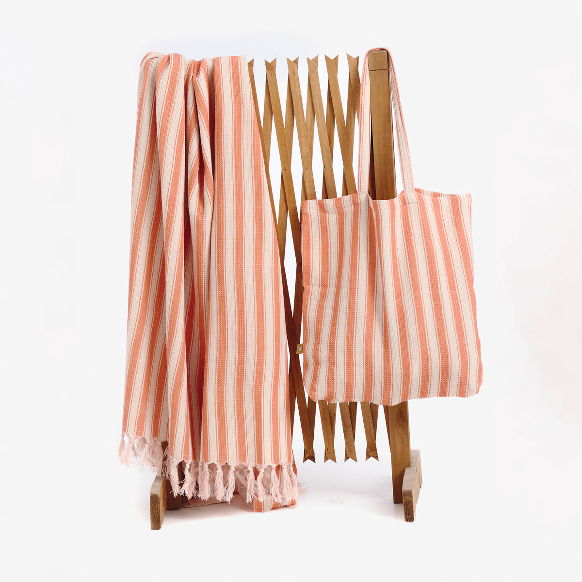 Tartu orange hamptons beach pack