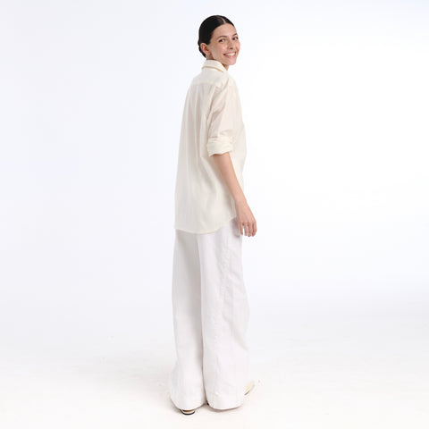 Boyfriend white plains shirt
