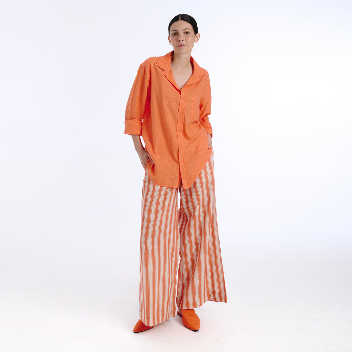 Boyfriend orange plains shirt