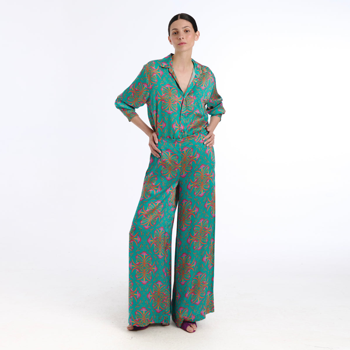 Sofia blue blanche flower trouser