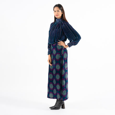 Clarion blue linear top