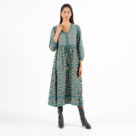 Manuar green queen dress