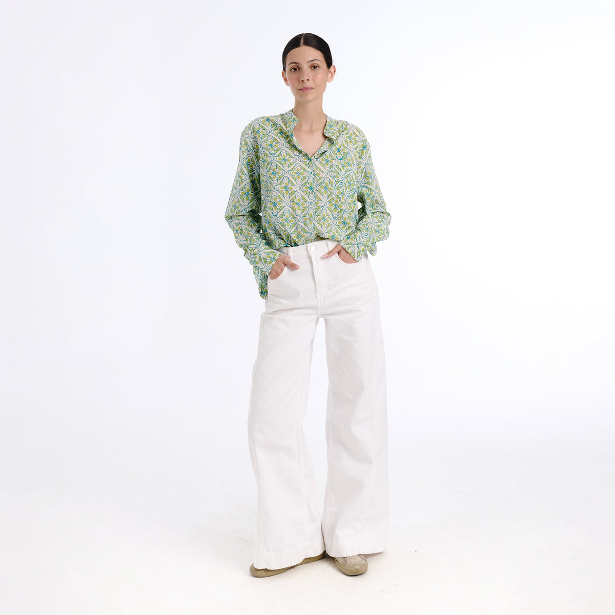 Girlfriend blue trebol blouse