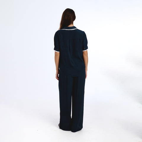 Jada black plains blouse