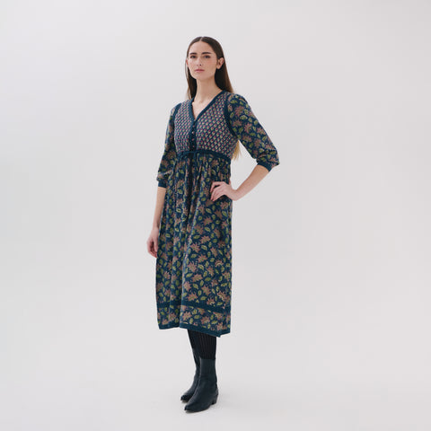 Manuar grey queen dress