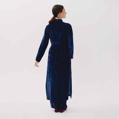 Sakura blue linear top