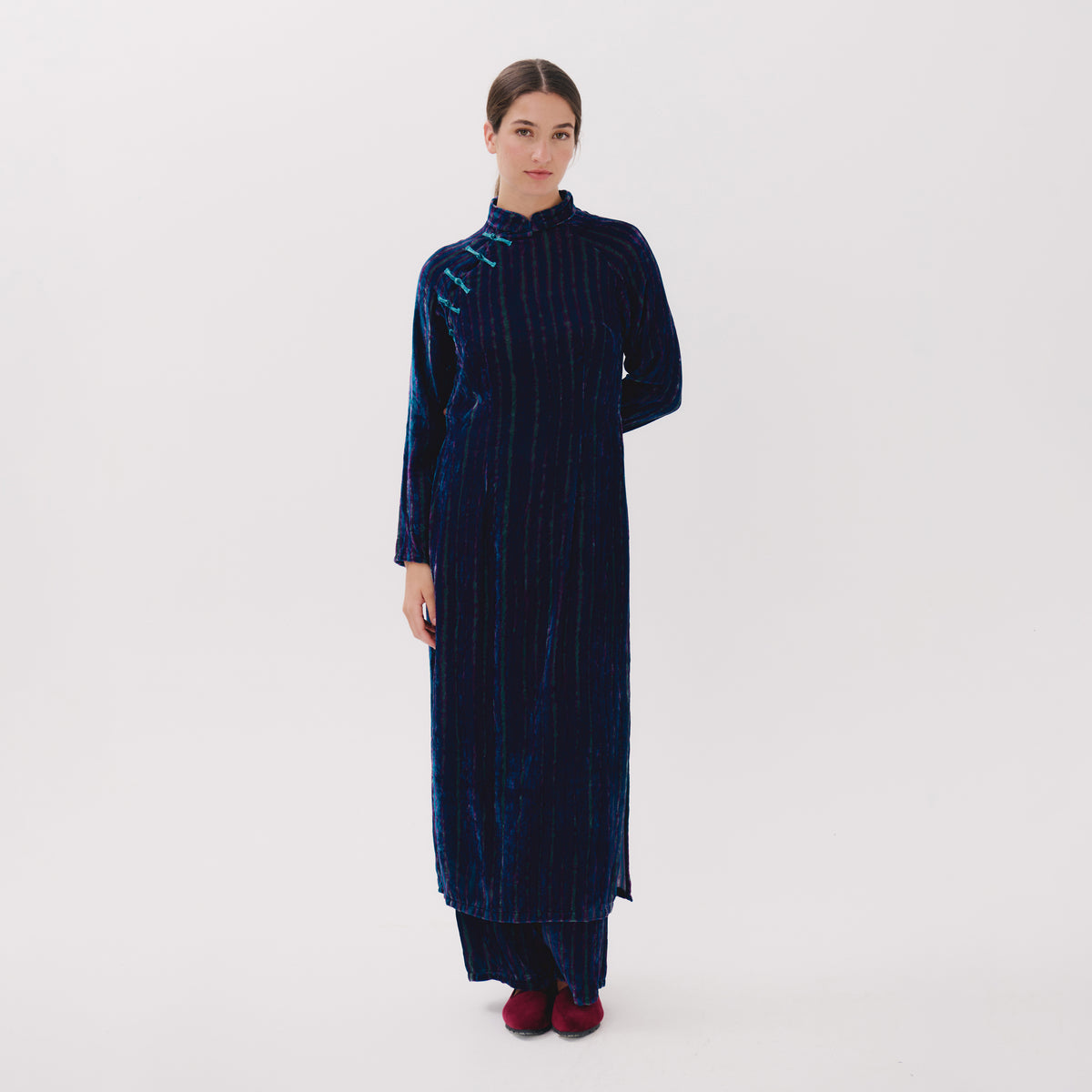 Sakura blue linear top