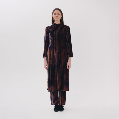 Sakura Brown linear top