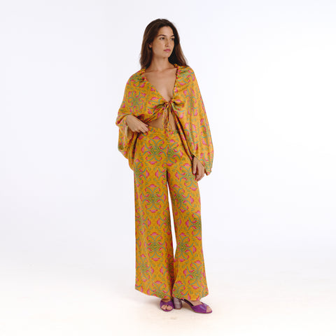 Vale yellow blanche flower cape