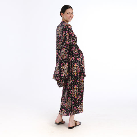 Vale black blanche flower cape