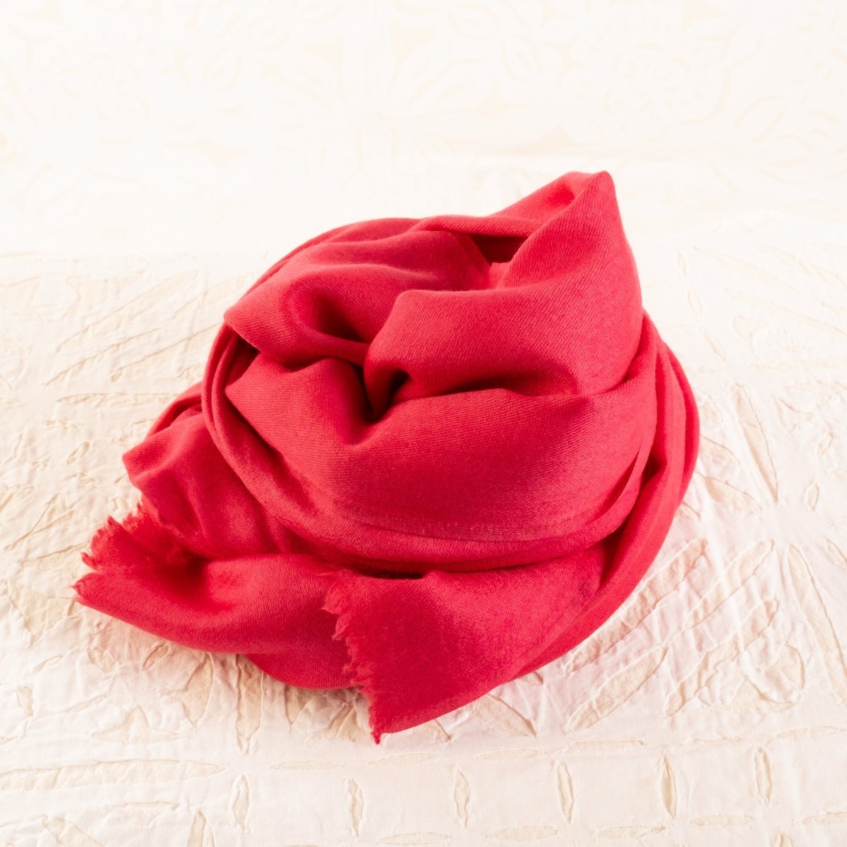 Arila red maxi shawl in merino and silk - TANAVANA INC