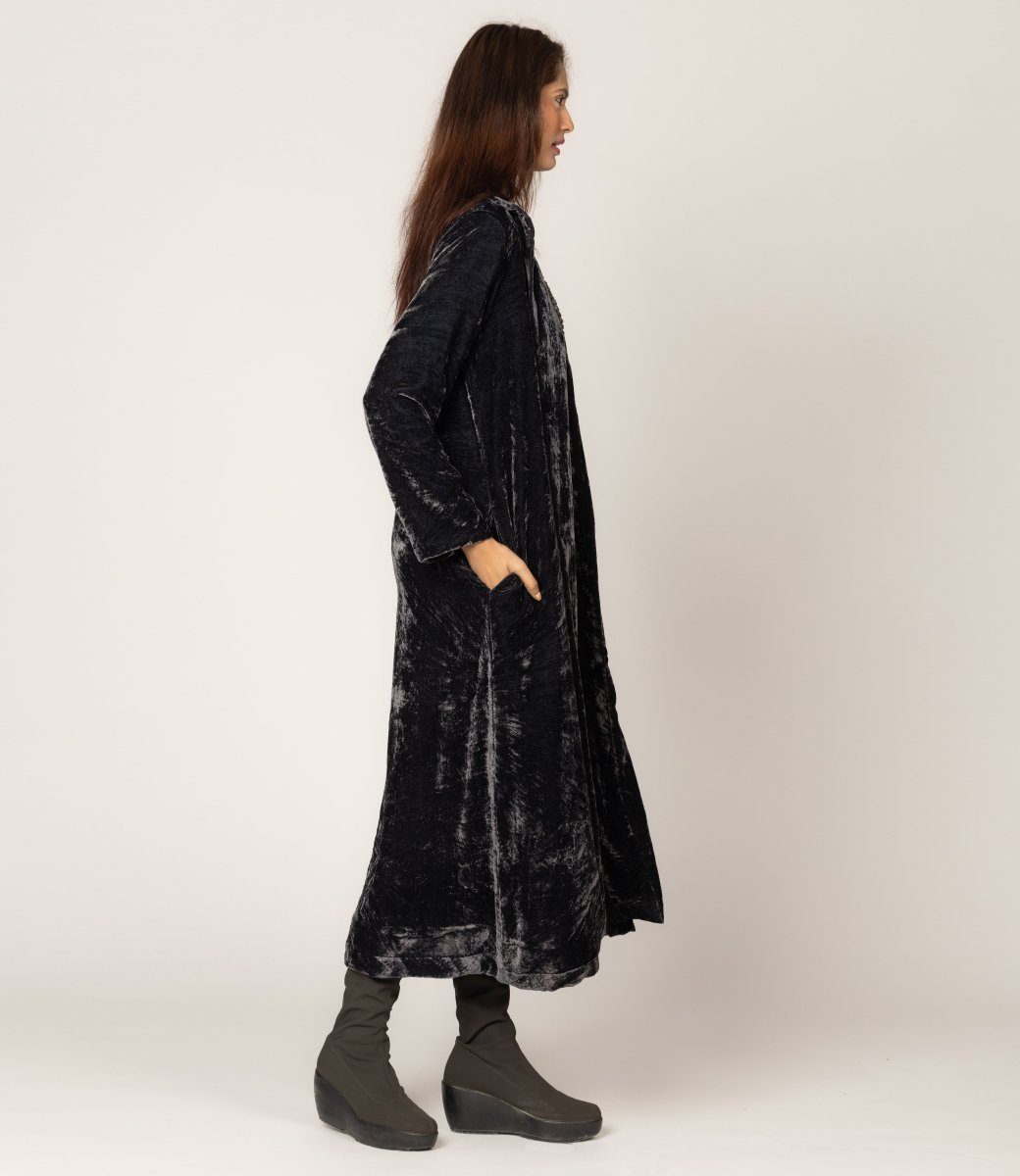 Leola black coat - TANAVANA INC