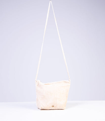 Mercia off-white Bag - TANAVANA INC