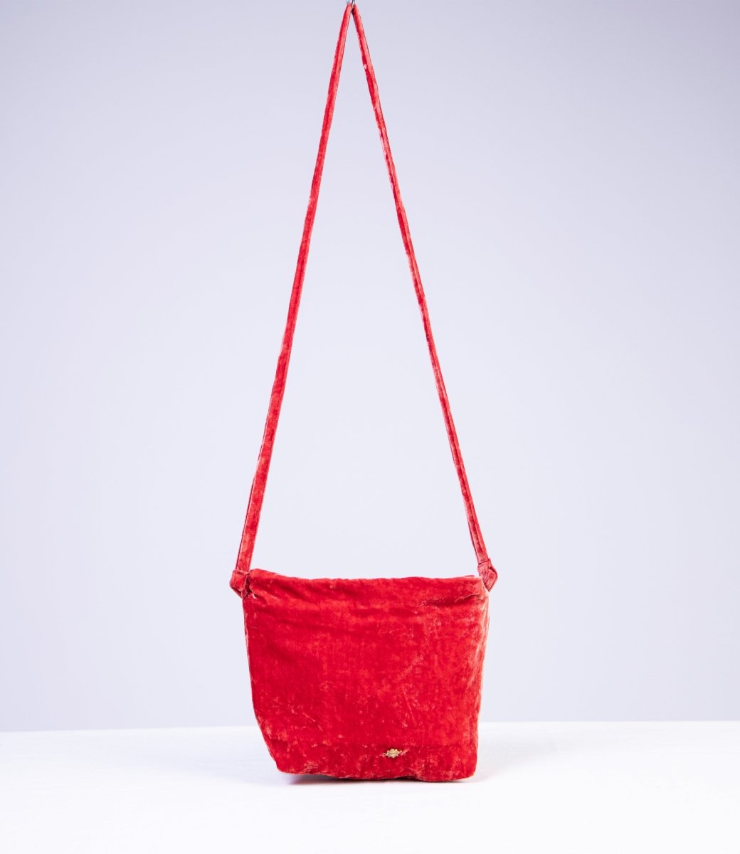 Mercia red Bag - TANAVANA INC