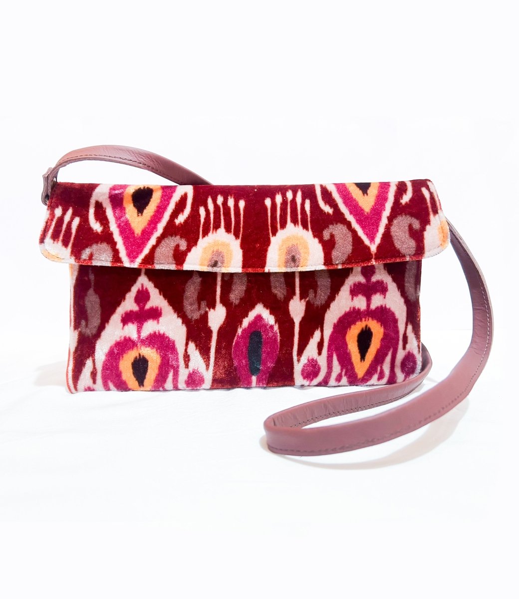 Talum red ikat Bag - TANAVANA INC